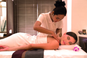 スパ・マッサージ